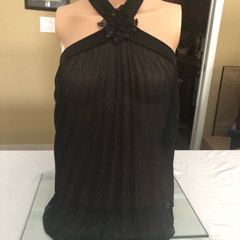 Halter top - Picture 2 of 2